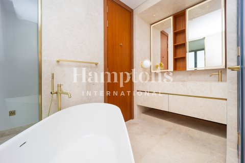 Apartament de închiriat în Palm Jumeirah, Dubai, EAU 3 dormitoare, 187.84986600 mp. №669559 - poză 9