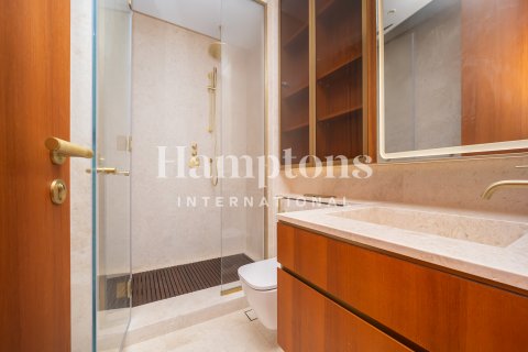 Apartament de închiriat în Palm Jumeirah, Dubai, EAU 3 dormitoare, 187.84986600 mp. №669559 - poză 25