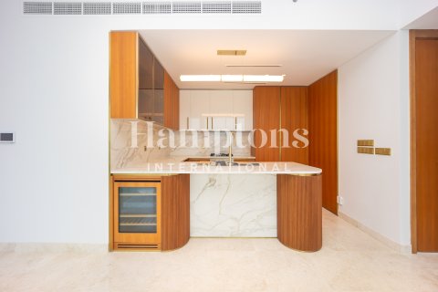Apartament de închiriat în Palm Jumeirah, Dubai, EAU 3 dormitoare, 187.84986600 mp. №669559 - poză 8