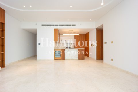 Apartament de închiriat în Palm Jumeirah, Dubai, EAU 3 dormitoare, 187.84986600 mp. №669559 - poză 1