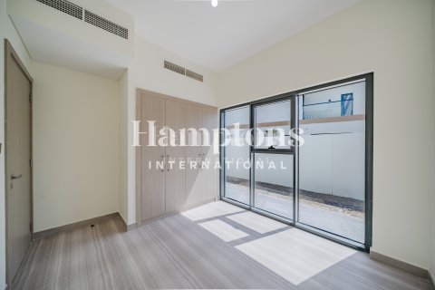 Townhouse de închiriat în DAMAC Hills (Akoya by DAMAC), Dubai, EAU 4 dormitoare, 261.05743000 mp. №669561 - poză 17