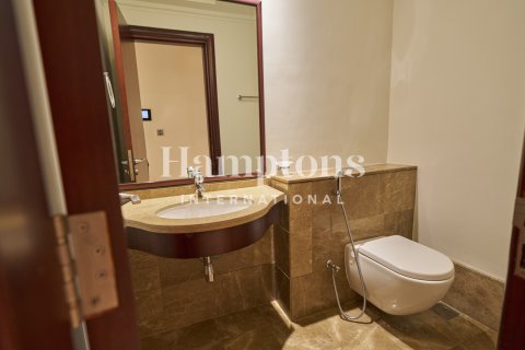 Apartament de închiriat în Palm Jumeirah, Dubai, EAU 2 dormitoare, 163.23057100 mp. №669560 - poză 9