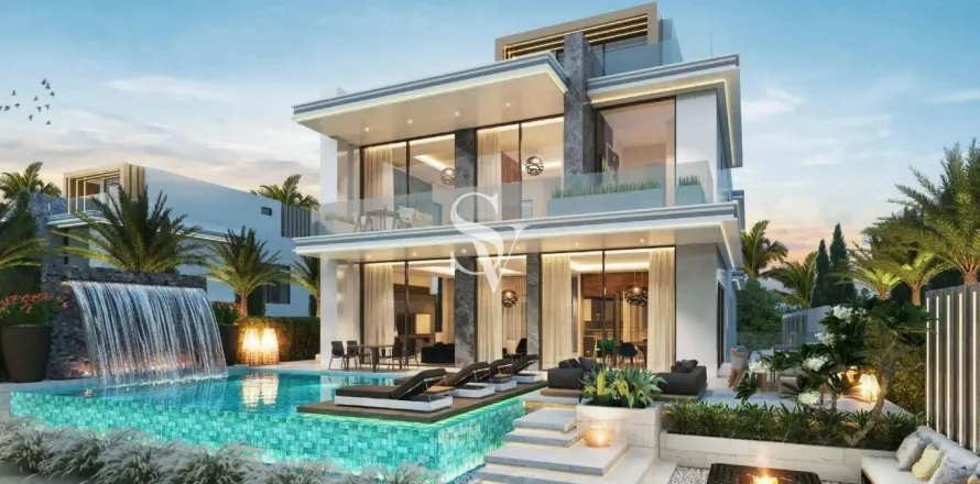 Dubai、UAEにあるヴィラ 6ベッドルーム、470 m2 No751616