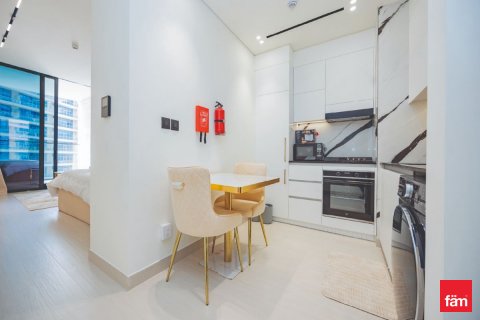 Apartment in Business Bay, Dubai, UAE 57.7 sq.m. № 635731 - photo 5