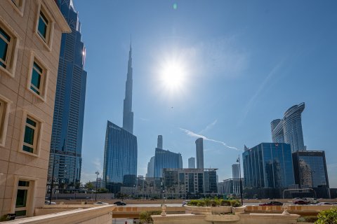 Apartmen di Downtown Dubai (Downtown Burj Dubai), UAE 2 bilik tidur, 130.06 meter persegi № 751143 - foto 10