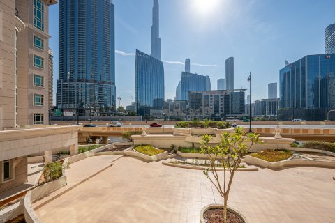 Apartmen di Downtown Dubai (Downtown Burj Dubai), UAE 2 bilik tidur, 130.06 meter persegi № 751143 - foto 11