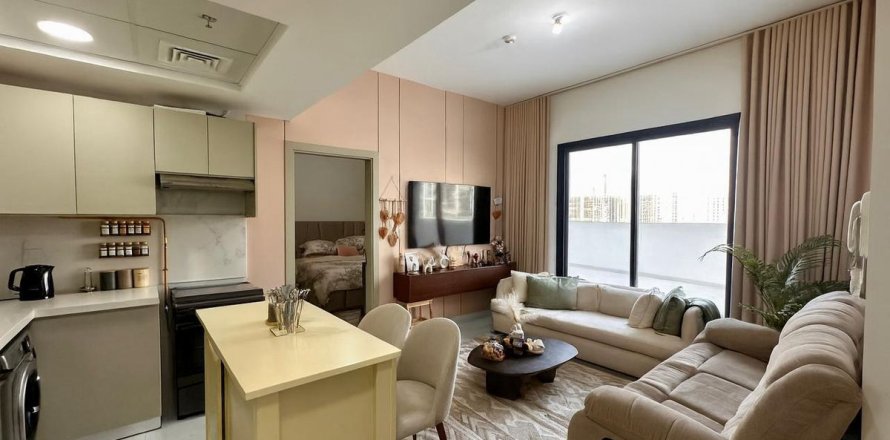 Appartement à Al Furjan, Dubai, EAU: 2 chambres, 139.4 m2 № 668810