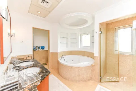 Villa para venda em Arabian Ranches, Dubai, EAU 7 quartos, 2044 m2 № 649680 - foto 10