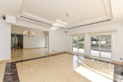 Villa para venda em Arabian Ranches, Dubai, EAU 7 quartos, 2044 m2 № 649680 - foto 8