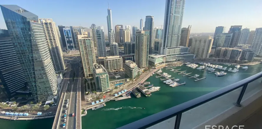 Armazém em Dubai Marina, Dubai, EAU 205 m2 № 649683