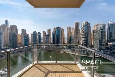 Apartment in Dubai Marina, UAE 2 bedrooms, 147 sq.m. № 649679