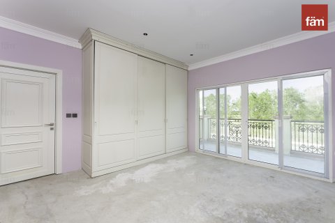 Villa te koop in Dubai, VAE 5 slaapkamers, 634.4 vr.m., nr 661829 - foto 13