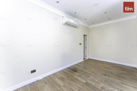 Villa te koop in Dubai, VAE 5 slaapkamers, 634.4 vr.m., nr 661829 - foto 8