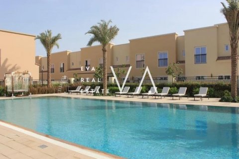 Vila v Dubai, SAE 4 ložnice, 274.98 m² Č.: 637685 - fotografie 4