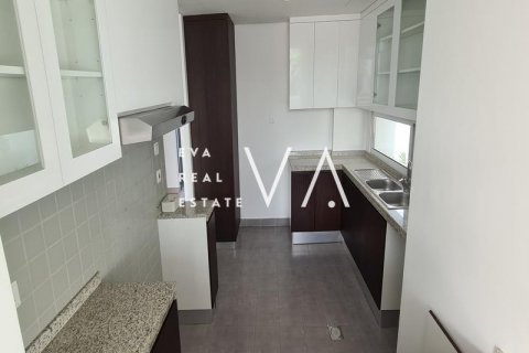 Shtëpi në qytet në Dubai, Emiratet e Bashkuara Arabe 3 dhoma gjumi, 348.28 m2. № 637679 - Foto 2
