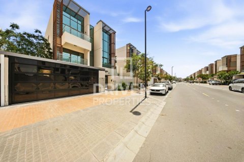 Vila u Meydan, Dubai, UAE 6 spavaćih soba, 511.99 m2 Br. 768233 - fotografija 29