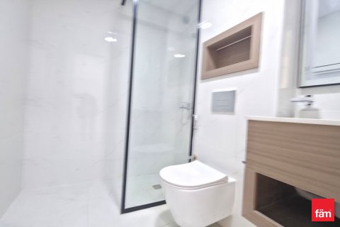 Apartment in Al Furjan, Dubai, UAE 2 bedrooms, 101 sq.m. № 668764 - photo 14