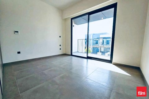 Зняти в оренду віллу в Дубай, ОАЕ 3 спальні, 174м2, № 668761 - фото 2