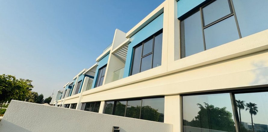 Māja Dubaijā, AAE 4 istabas, 211.5 m2 Nr. 668758