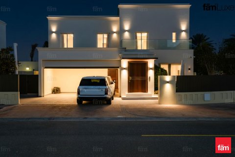 Villa in Dubai, UAE 4 bedrooms, 689.9 sq.m. № 709854 - photo 30