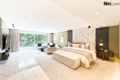 Villa in Dubai, UAE 4 bedrooms, 689.9 sq.m. № 709854 - photo 11