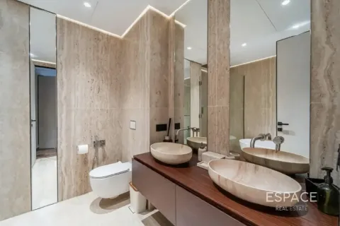 Apartmen di Bluewaters, Dubai, UAE 2 bilik tidur, 151 meter persegi № 737795 - foto 8