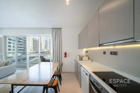 Apartmen di Dubai Marina, Dubai, UAE 1 bilik tidur, 83 meter persegi № 737790 - foto 2