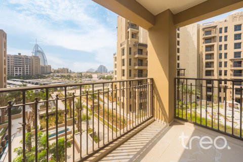 Korter asukohaga Dubai, AÜE: 2 magamistoaga, 105.91 m² Nr 733750