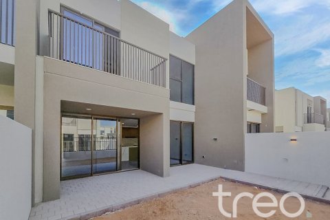 Villa itt: Dubai, EAE, 3 hálószoba, 184.51 m², azonosító: 733752 - fénykép 1