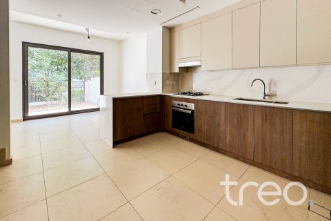 Řadový dům v Tilal Al Ghaf, Dubai, SAE 3 ložnice, 140.47 m² Č.: 733755 - fotografie 4