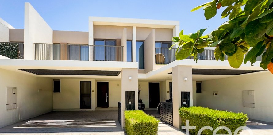 Řadový dům v Tilal Al Ghaf, Dubai, SAE 3 ložnice, 140.47 m² Č.: 733755