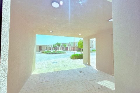 تاون هاوس للإيجار في Dubai Land، دبي، الإمارات العربية المتحدة 4 غرفة نوم ، 256 متر مربع ، رقم 721739 - صورة 20