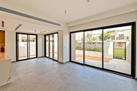 تاون هاوس للإيجار في Dubai Land، دبي، الإمارات العربية المتحدة 4 غرفة نوم ، 256 متر مربع ، رقم 721739 - صورة 12