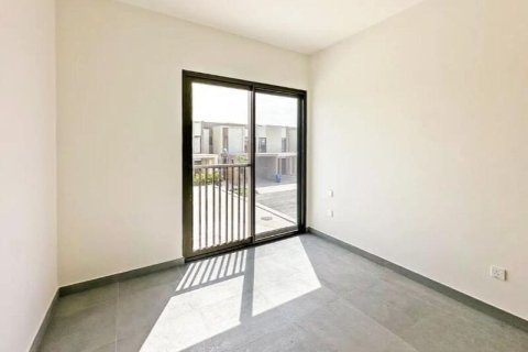 تاون هاوس للإيجار في Dubai Land، دبي، الإمارات العربية المتحدة 4 غرفة نوم ، 256 متر مربع ، رقم 721739 - صورة 3