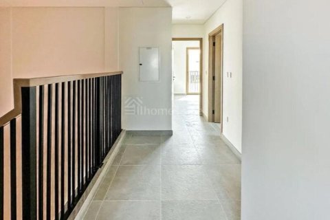 Townhouse sa Dubai Land, Dubai, UAE 4 silid-tulugan, 256 sq.m. № 721739 - larawan 14