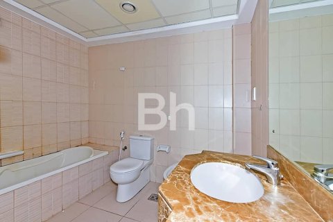 Apartament de vânzare în Jumeirah Lake Towers, Dubai, EAU 2 dormitoare, 136 mp.  №643450 - poză 6