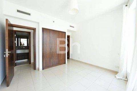 Lägenhet uthyres i Dubai Marina, Dubai, UAE 1 sovrum, 98 kvm Nr. 643456 - fotografi 9