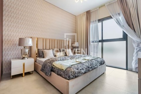 Dúplex en alquiler en Jumeirah Village Circle, Dubai, EAU 2 dormitorios, 162.39 m2 № 744826 - foto 9
