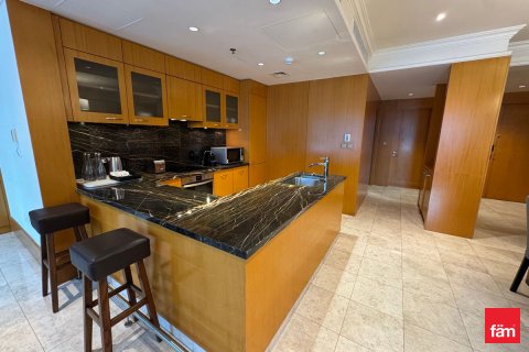 Apartmen di DIFC, Dubai, UAE 2 bilik tidur, 155 meter persegi № 711654 - foto 3