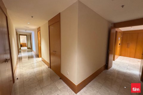 Apartmen di DIFC, Dubai, UAE 2 bilik tidur, 155 meter persegi № 711654 - foto 12