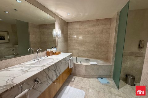 Apartmen di DIFC, Dubai, UAE 2 bilik tidur, 155 meter persegi № 711654 - foto 10