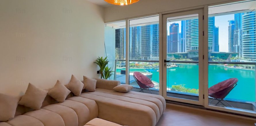 Apartamento em Dubai, EAU 1 quarto, 71.8 m2 № 711656