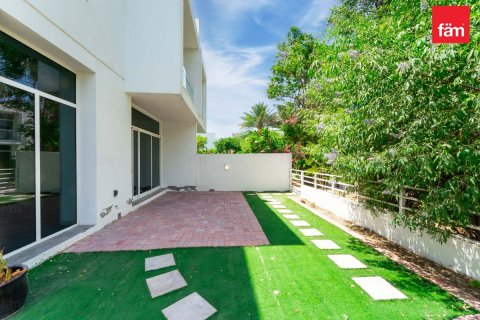Üürile anda villa asukohaga Dubai, AÜE: 3 magamistoaga, 291.7 m² Nr 699784 - pilt 29