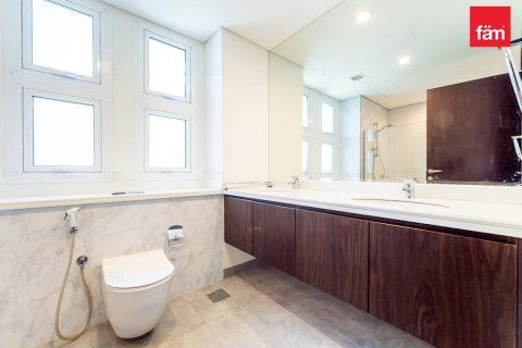 Üürile anda villa asukohaga Dubai, AÜE: 3 magamistoaga, 291.7 m² Nr 699784 - pilt 10