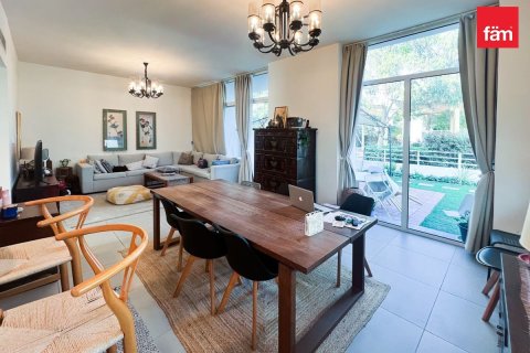 Vila u gradu Dubai, UAE 3 spavaće sobe, 291.7 m2 Br. 699784 - Slika 3