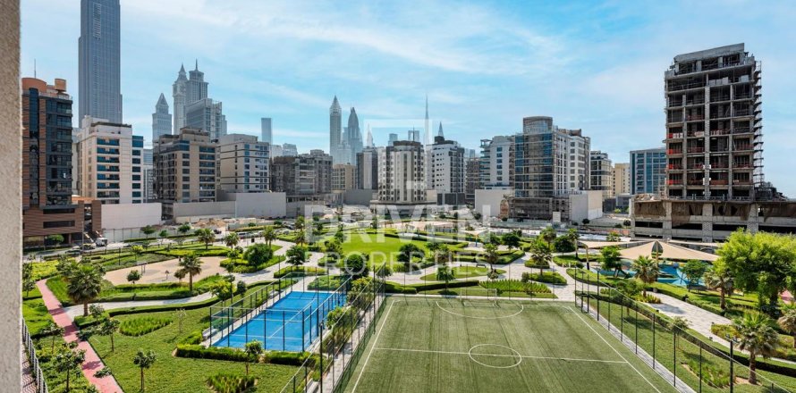 Apartmen di Al Satwa, Dubai, UAE 2 bilik tidur, 104 meter persegi № 684580