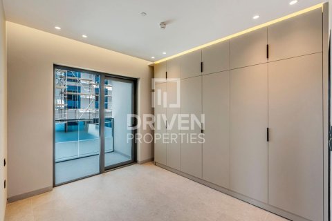 Apartmen di Al Satwa, Dubai, UAE 2 bilik tidur, 104 meter persegi № 684580 - foto 5