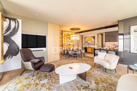 Apartment in Zabeel, Dubai, UAE 2 bedrooms, 142.98 sq.m. № 741940 - photo 2