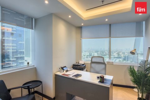 Üürile anda kontor asukohaga Dubai, AÜE: 103.5 m² Nr 711678 - pilt 13