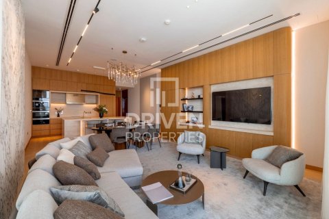 Apartament në Jumeirah, Dubai, Emiratet e Bashkuara Arabe 3 dhoma gjumi, 280 m2. № 654717 - Foto 2